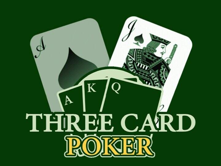 Три покерні картки з ігор 1 × 2